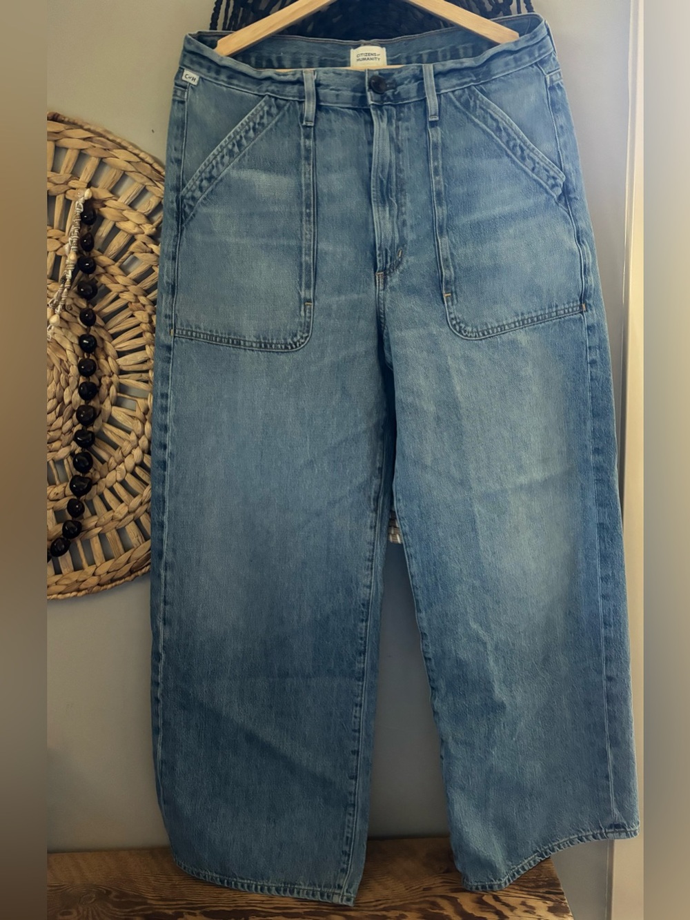 Citizen’s of Humanity Cargo Jeans in Zenith color - Picture 4 of 9